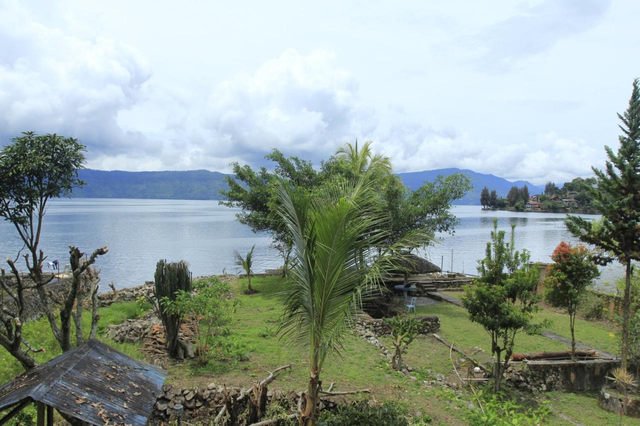 Sony Cottage Samosir Island 外观 照片